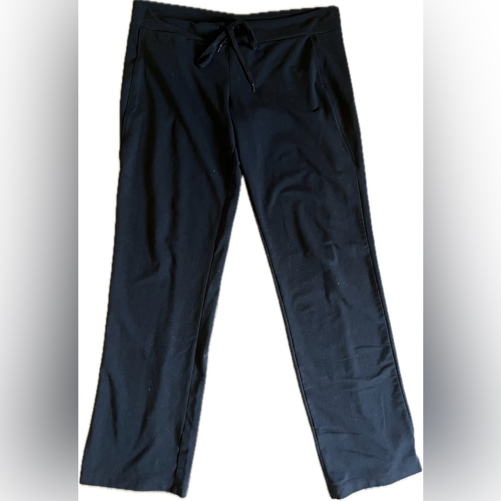 Adidas climalite Golf Pants with Elastic Waistband and Straight Leg. Size Large